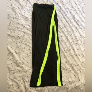 High-waisted maxi skirt with high slit